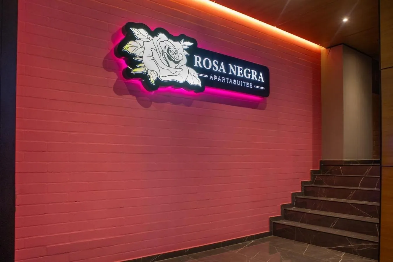 Stadio Serenity Rosa Negra Aparta-Suite Medellin 0*,  Colombia